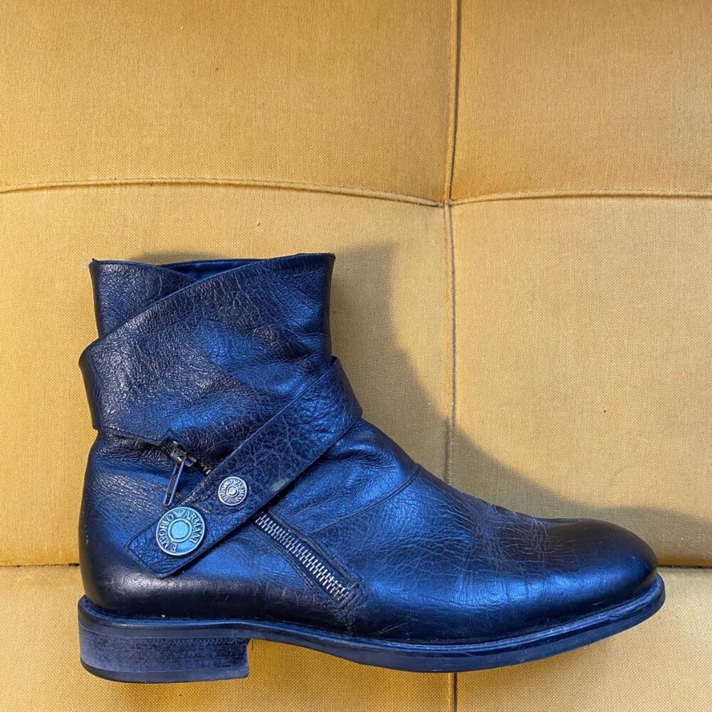 Vintage Emporio Armani Black Leather Boots with Zipper